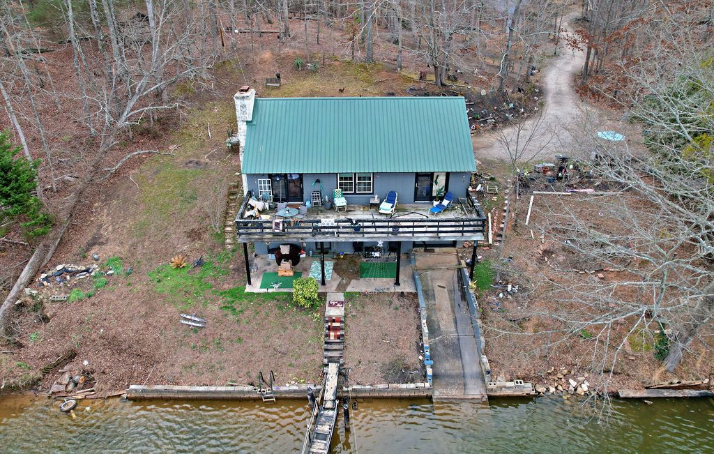 41 Third Avenue, Iva, SC 29655