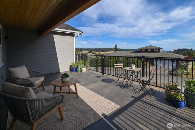 2427 Cambridge Court, Langley, WA 98260