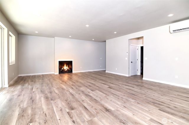 2427 Cambridge Court, Langley, WA 98260
