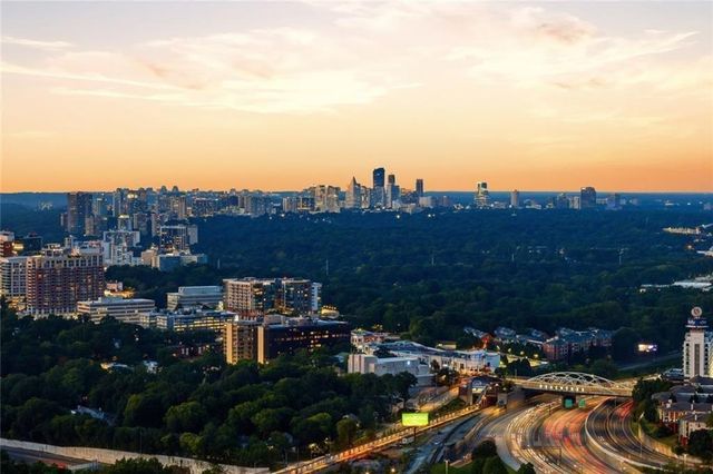 270 17th Street NW 4308, Atlanta, GA 30363