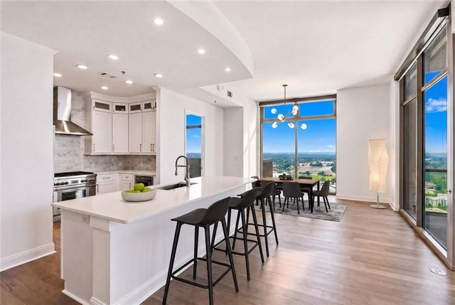 270 17th Street NW 4308, Atlanta, GA 30363