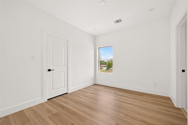 7422 Maxroy Street, Houston, TX 77088