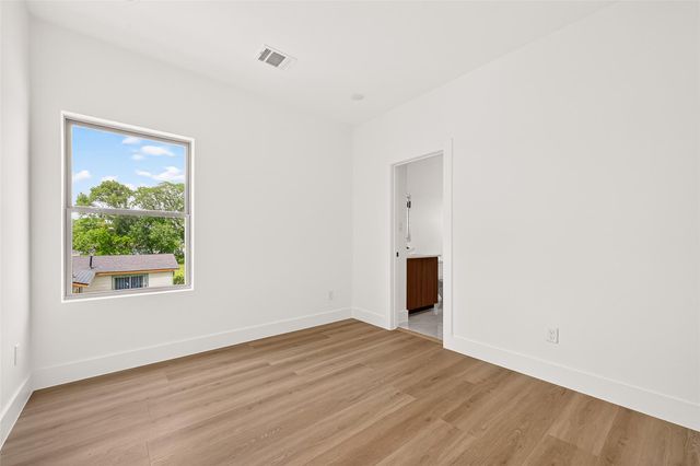 7422 Maxroy Street, Houston, TX 77088