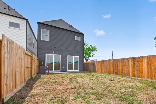7422 Maxroy Street, Houston, TX 77088