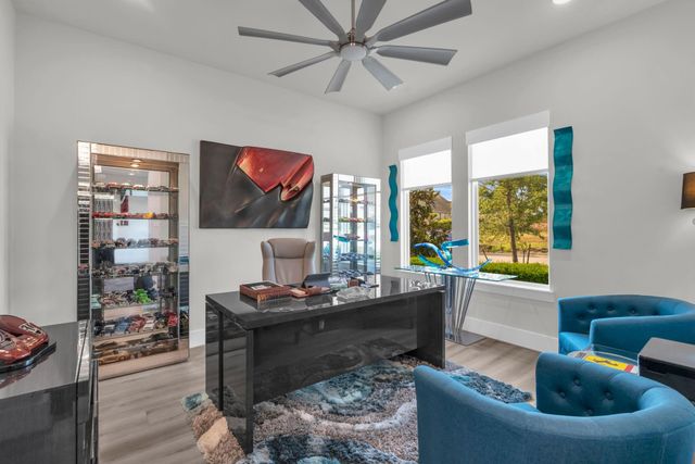 9727 Greenridge View Drive, Willis, TX 77318