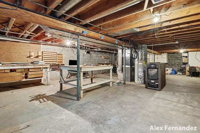 408 Arthur Avenue, Holland, MI 49424