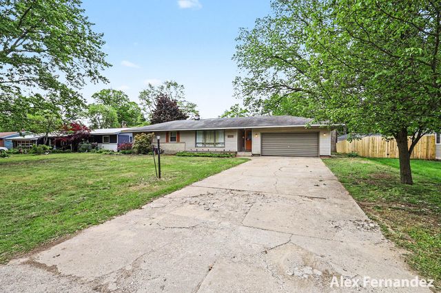 408 Arthur Avenue, Holland, MI 49424