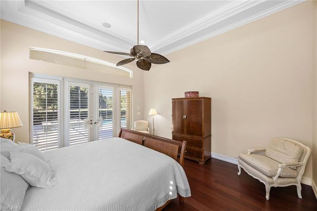 9030 Shenendoah CIR, Naples, FL 34113