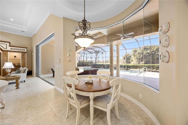 9030 Shenendoah CIR, Naples, FL 34113