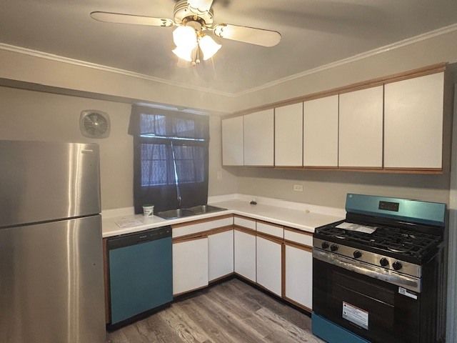 2223 Hawthorne Road, Homewood, IL 60430