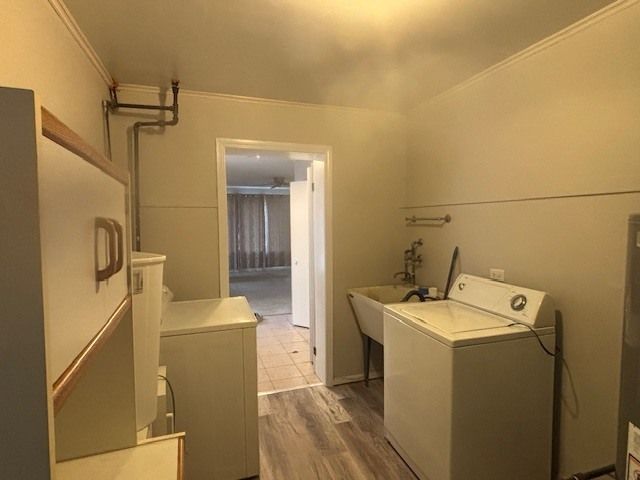 2223 Hawthorne Road, Homewood, IL 60430