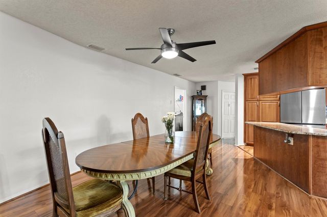 8645 PINETREE DRIVE W, Seminole, FL 33772