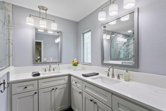 8645 PINETREE DRIVE W, Seminole, FL 33772