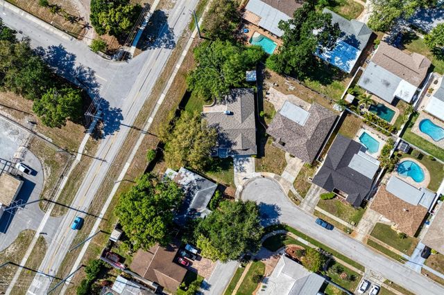 8645 PINETREE DRIVE W, Seminole, FL 33772