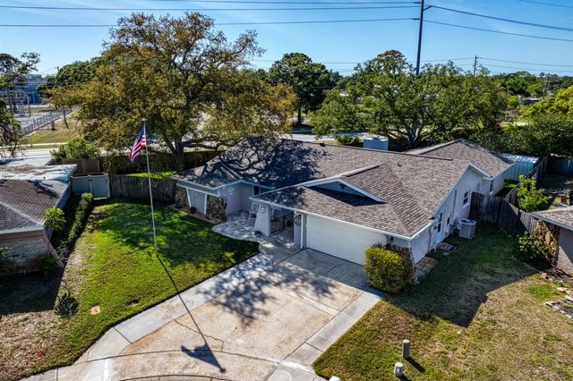 8645 PINETREE DRIVE W, Seminole, FL 33772