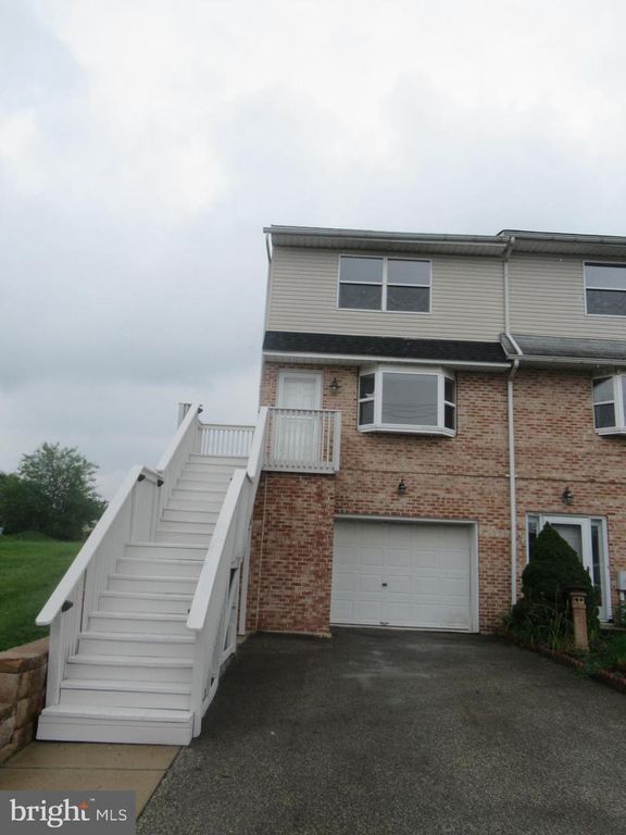 436 COATES ST, Bridgeport, PA 19405