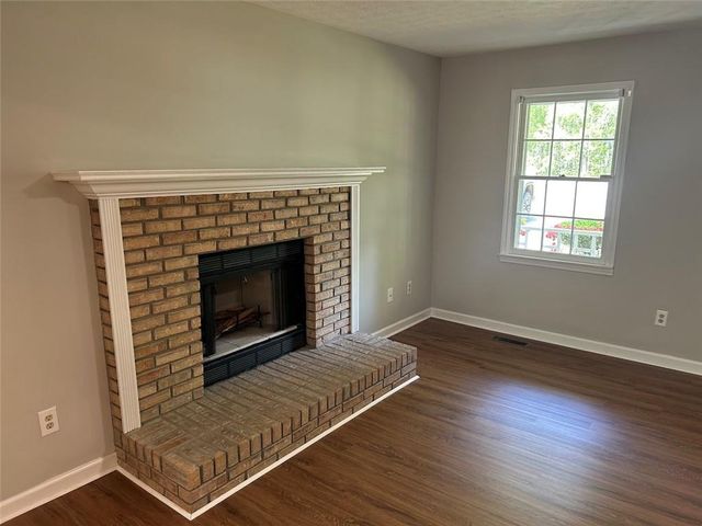 84 Trellis Court, Carrollton, GA 30116