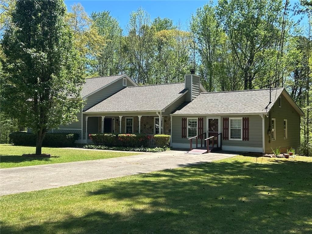 84 Trellis Court, Carrollton, GA 30116