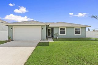 601 SW S Quick Circle, Port St. Lucie, FL 34953