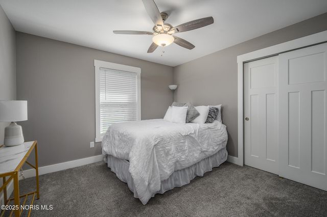 3289 Chasenwood Way, Perrysburg, OH 43551