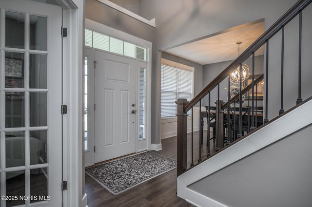 3289 Chasenwood Way, Perrysburg, OH 43551