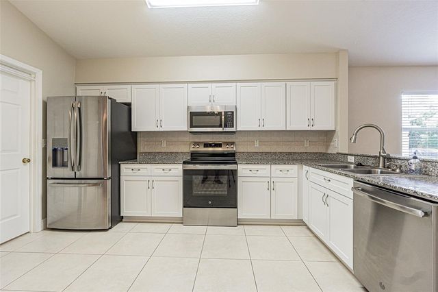 10312 OLD TAMPA BAY DRIVE, San Antonio, FL 33576