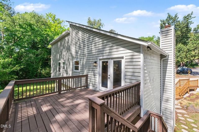 10 Winchester Court, Durham, NC 27707