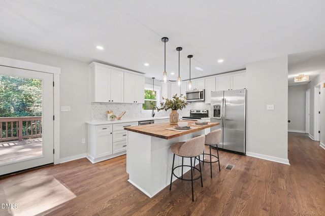 10 Winchester Court, Durham, NC 27707