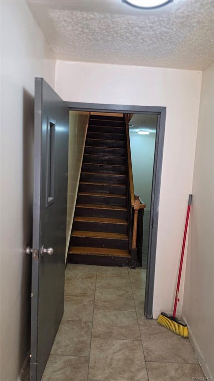 1390 Bristow Street, Bronx, NY 10459 — photo 3