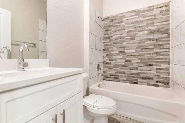 325 HIBISCUS DRIVE, Kissimmee, FL 34759