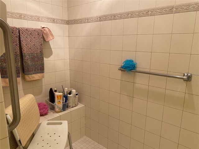 8464 SW 82ND CIRCLE, Ocala, FL 34481