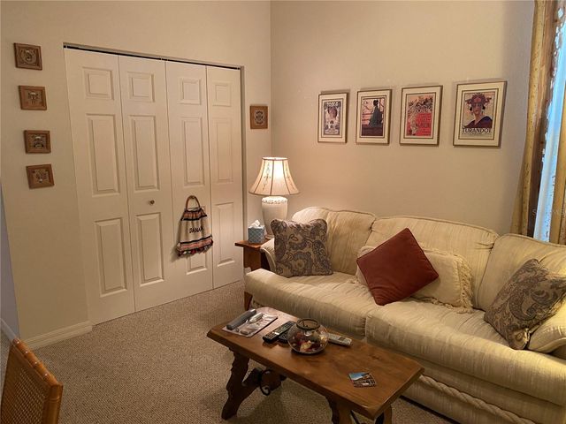 8464 SW 82ND CIRCLE, Ocala, FL 34481