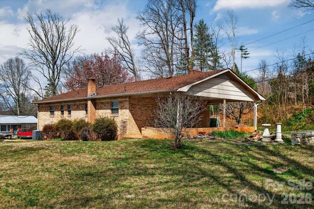 3424 Pinehurst Acres None, Lenoir, NC 28645