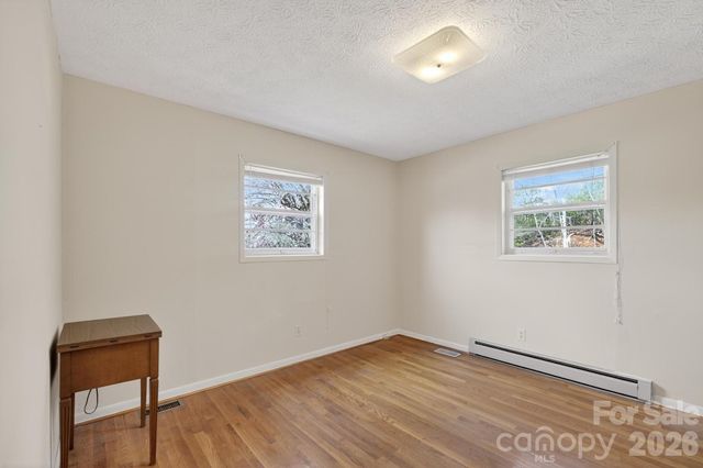 3424 Pinehurst Acres None, Lenoir, NC 28645