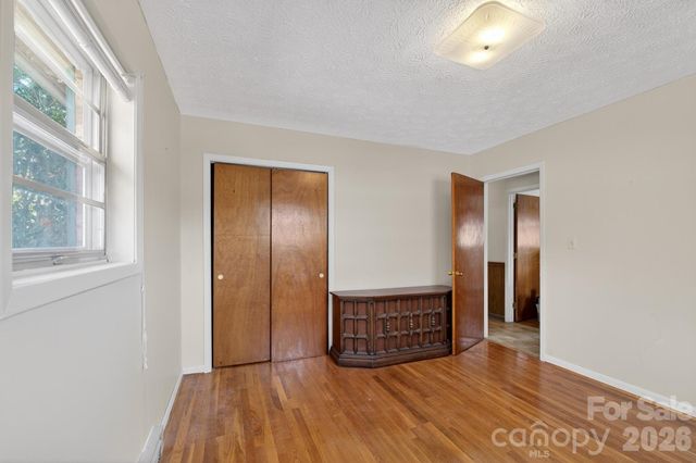 3424 Pinehurst Acres None, Lenoir, NC 28645