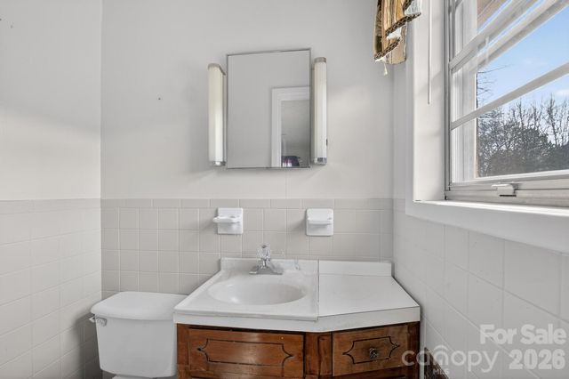 3424 Pinehurst Acres None, Lenoir, NC 28645