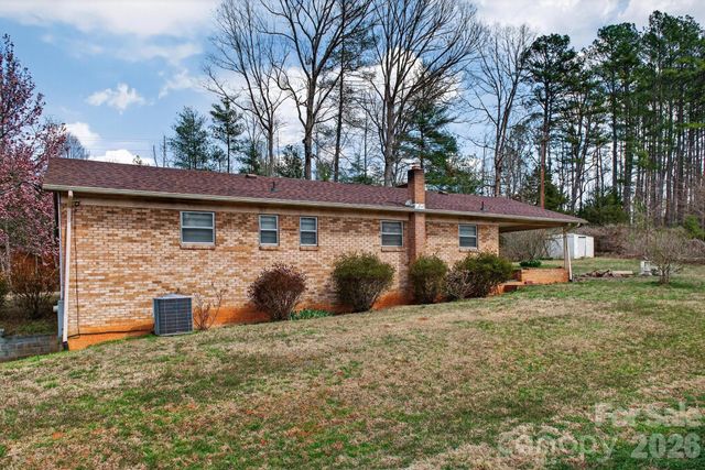 3424 Pinehurst Acres None, Lenoir, NC 28645