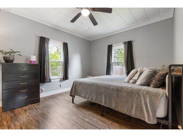 210 ROSEWOOD St, Woodland, WA 98674