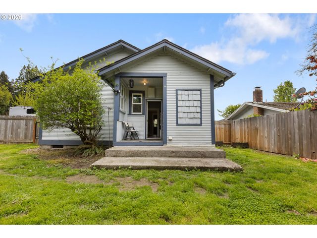 210 ROSEWOOD St, Woodland, WA 98674