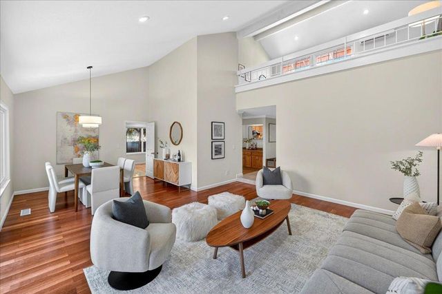 1113 McIntosh Creek Drive, San Jose, CA 95120