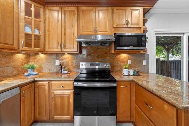 1113 McIntosh Creek Drive, San Jose, CA 95120