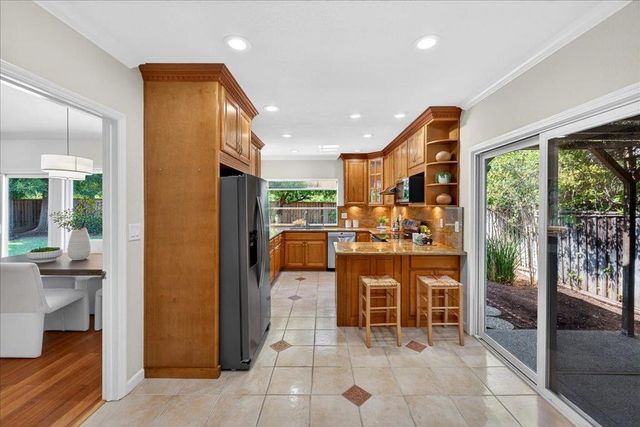 1113 McIntosh Creek Drive, San Jose, CA 95120