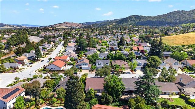 1113 McIntosh Creek Drive, San Jose, CA 95120