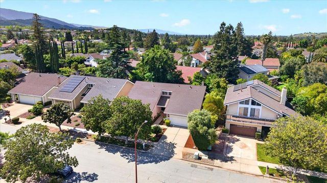 1113 McIntosh Creek Drive, San Jose, CA 95120