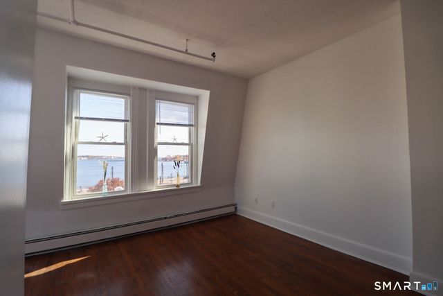 187 Bank Street 195-202, New London, CT 06320