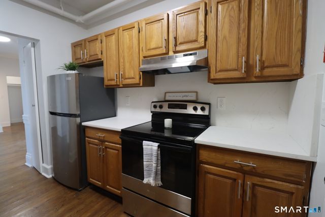 187 Bank Street 195-202, New London, CT 06320