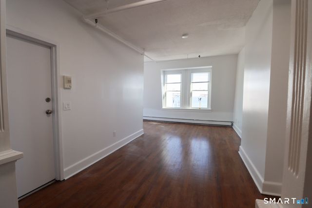 187 Bank Street 195-202, New London, CT 06320