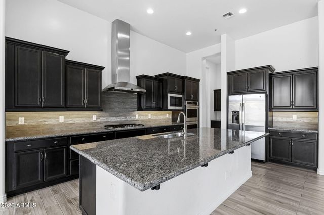 3856 E FAIRFIELD Street, Mesa, AZ 85205