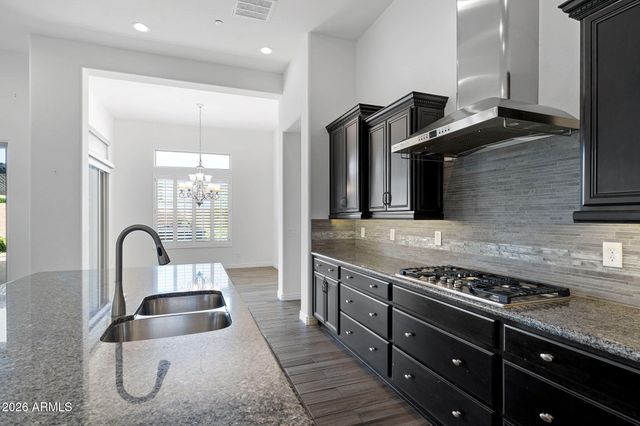 3856 E FAIRFIELD Street, Mesa, AZ 85205