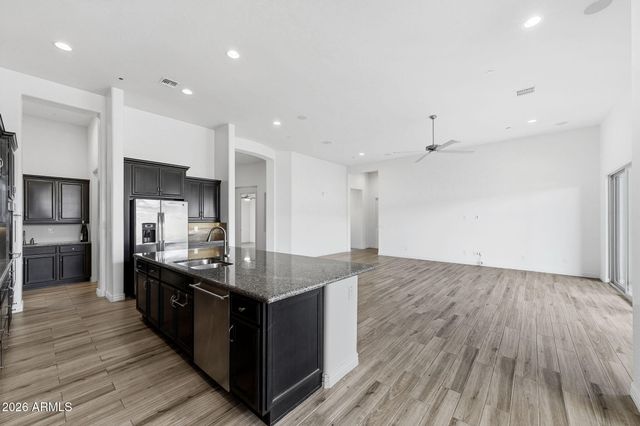 3856 E FAIRFIELD Street, Mesa, AZ 85205